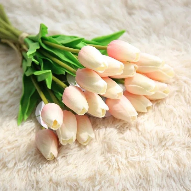 Faux PU Tulip Bouquet