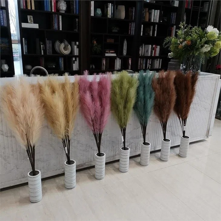 Artificial Pampas Grass