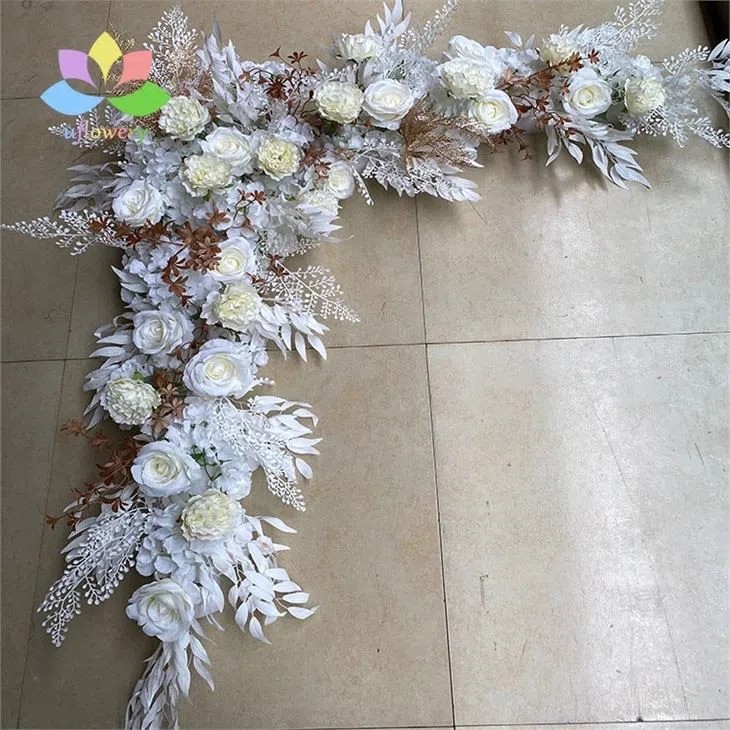 Floral Runner